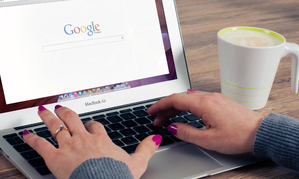 Google Trends laptop